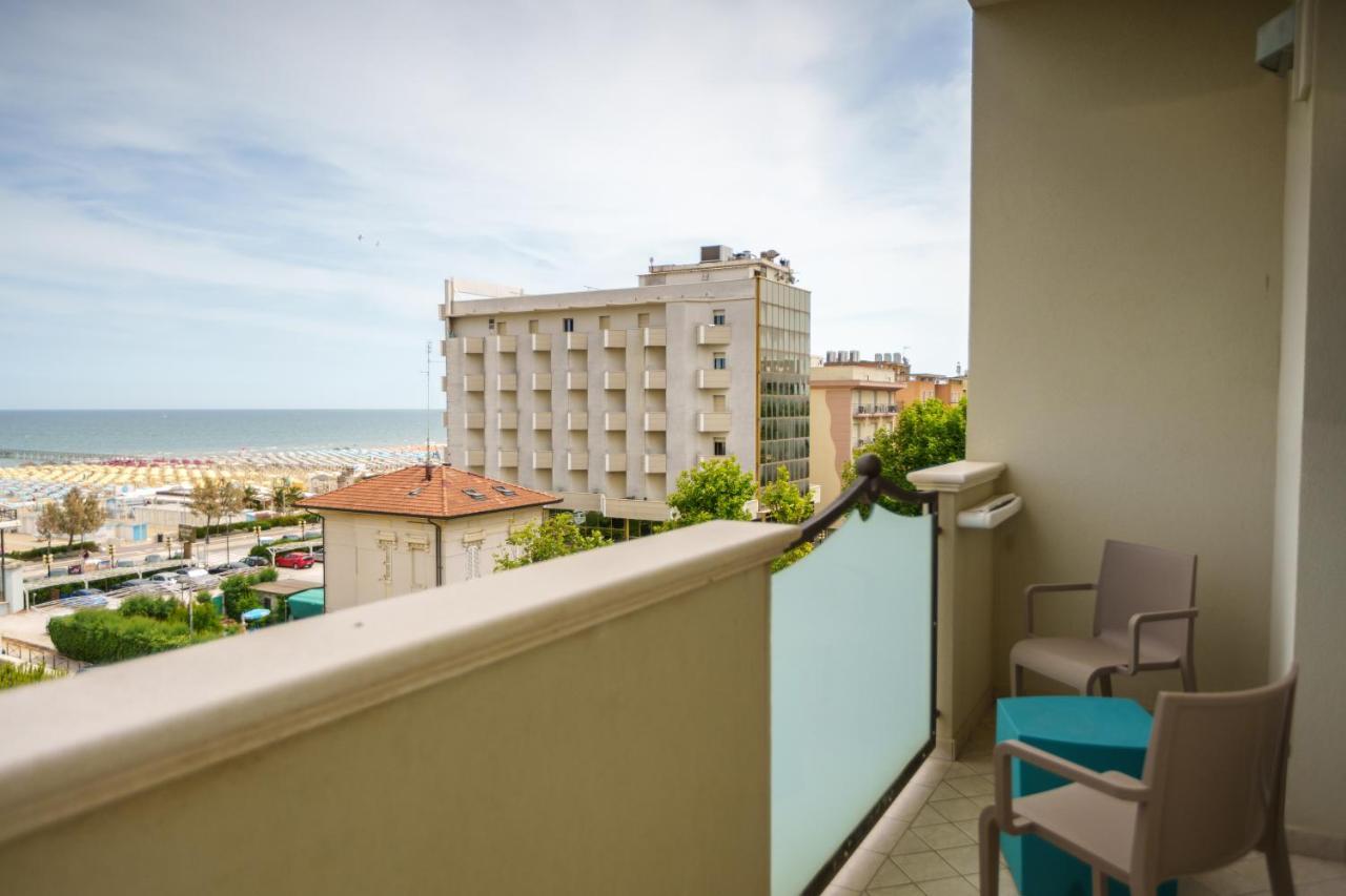 Hotel Rex Rimini Exterior photo